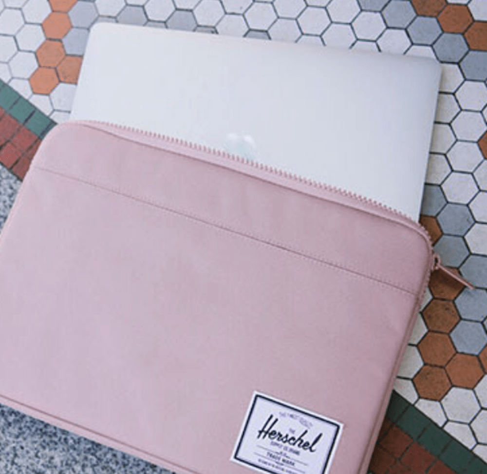HERSCHEL - LAPTOP CASES AND ACCESORIES - Metro Singapore Departmental Store - Celebrating 69 Years in SG