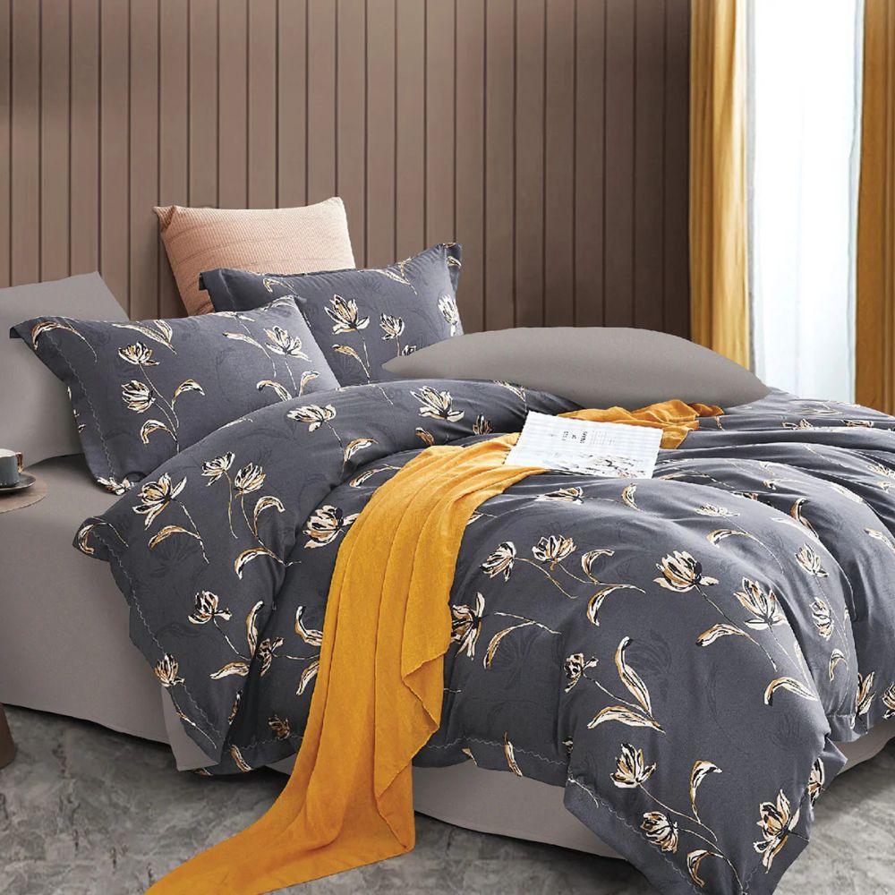 SUZANNE SOBELLE - BEDSET - Metro Singapore Departmental Store - Celebrating 69 Years in SG