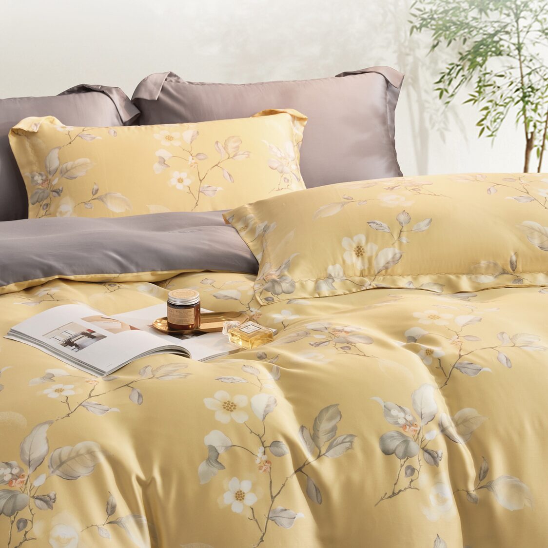 Suzanne Sobelle 84 Elia Bed Set / Fitted Sheet / Comforter