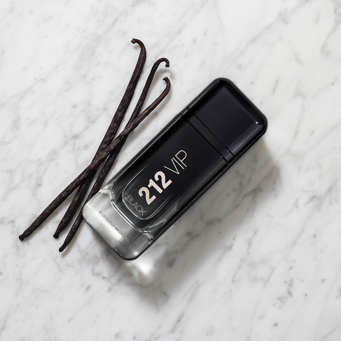 Carolina Herrera 212 VIP Black EDP