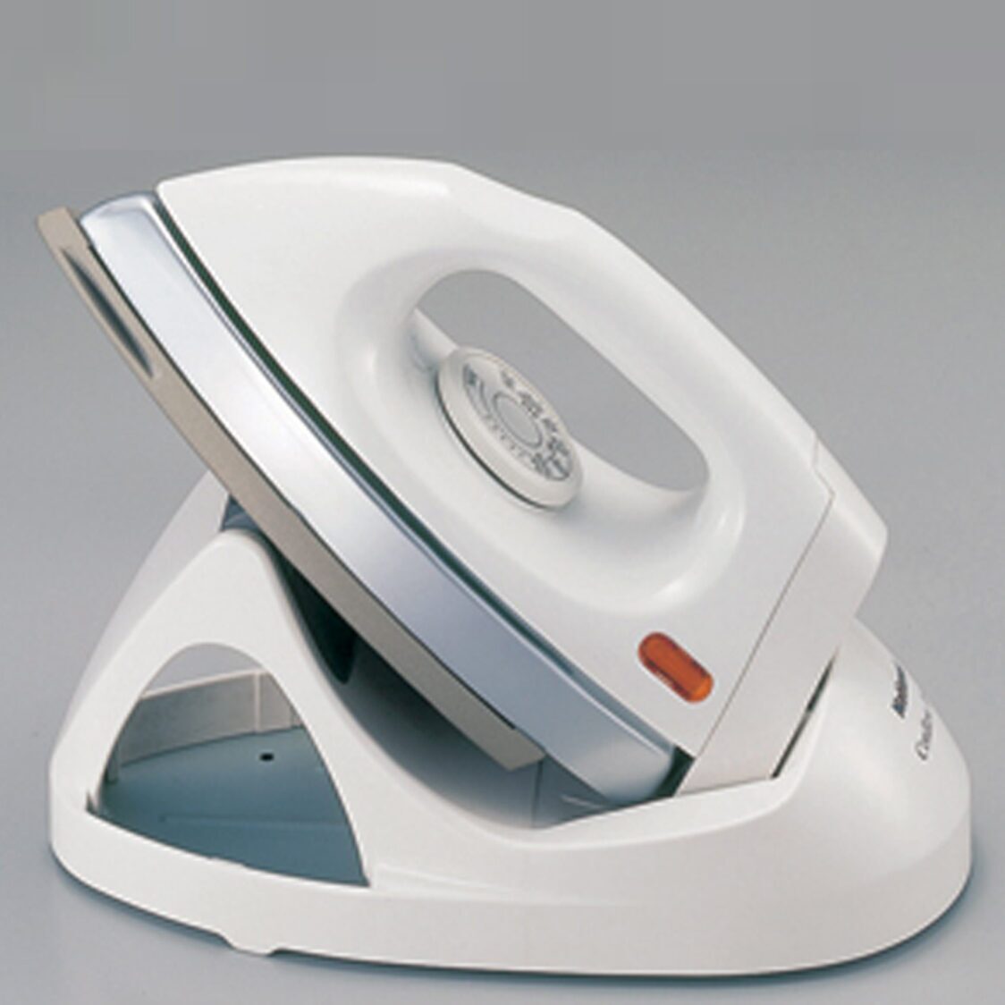 PANASONIC Cordless Dry Iron 1000W (NI-100DX)