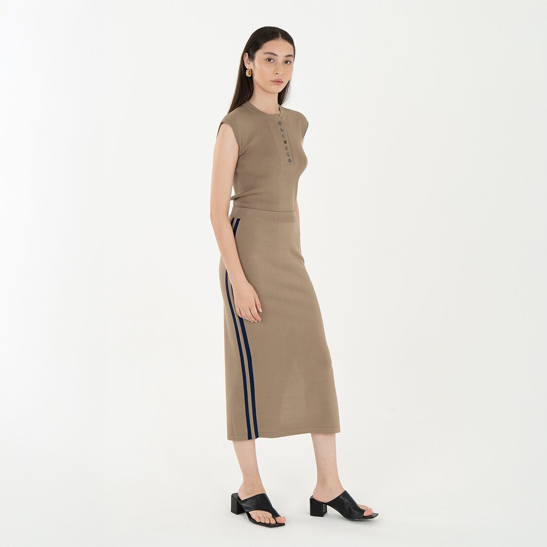 K/Woods Ice Cool Sleek Utility Skirt in Camel