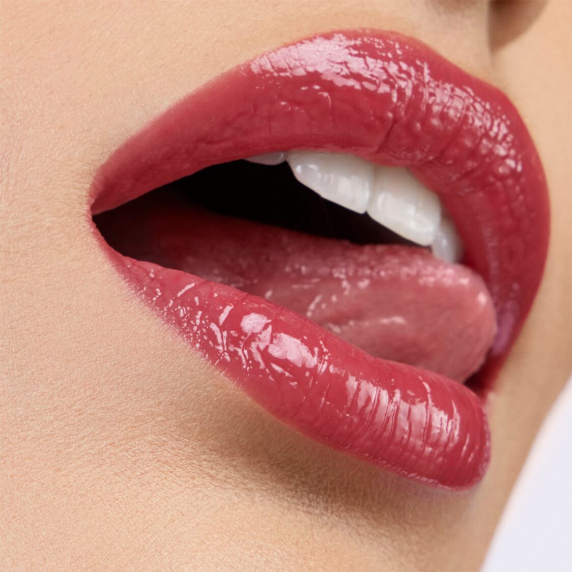 Yves Saint Laurent Rouge Volupte Candy Glaze