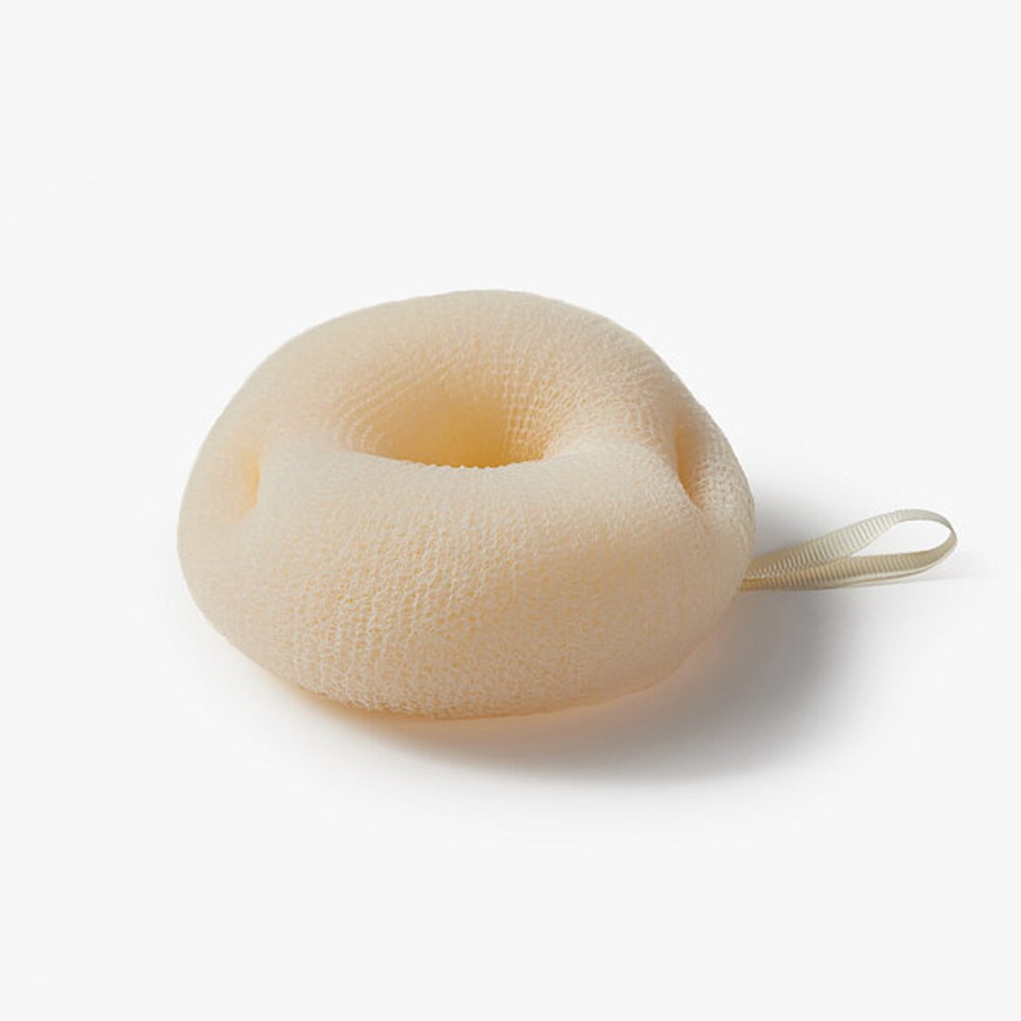 Jaju Hand Banding Shower Ball Ivory