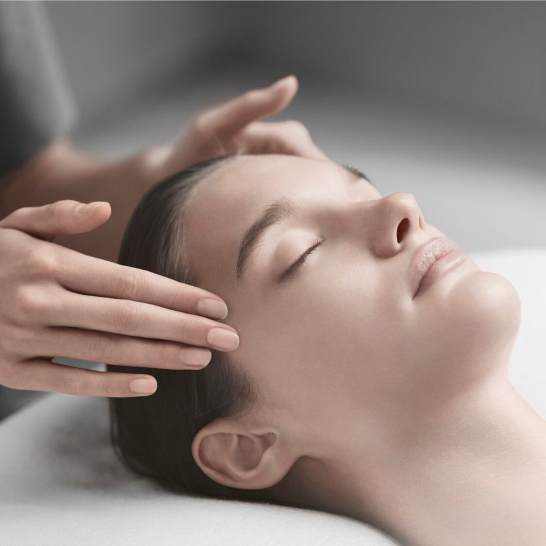 La Prairie Platinum Haute Rejuvenation Facial 90Min