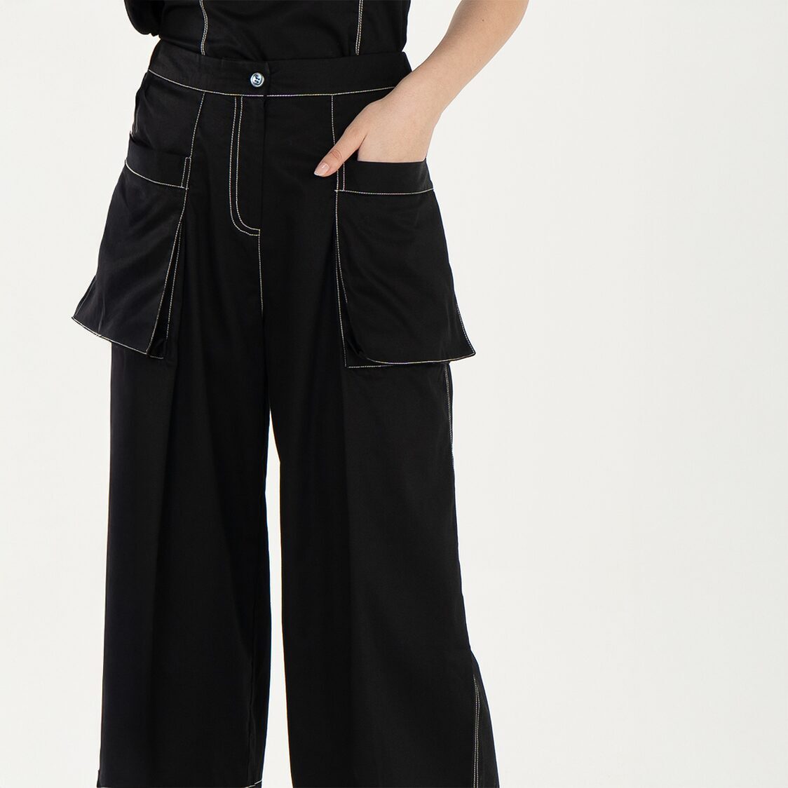 K/Woods Stain Repellent Gridline Culottes In Black