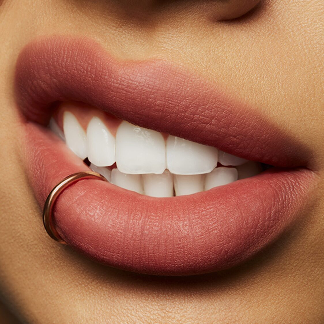 MAC Powder Kiss Liquid Lipcolour