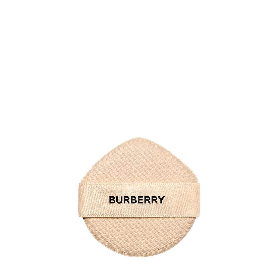 Burberry Beyond Wear Perfecting Matte Cushion SPF 15