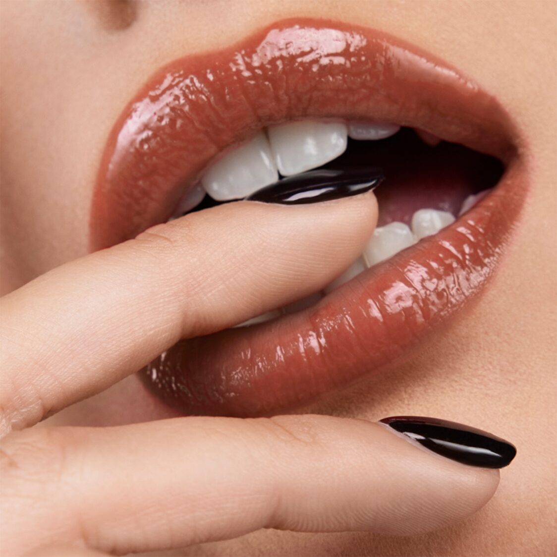 Yves Saint Laurent Rouge Volupte Candy Glaze