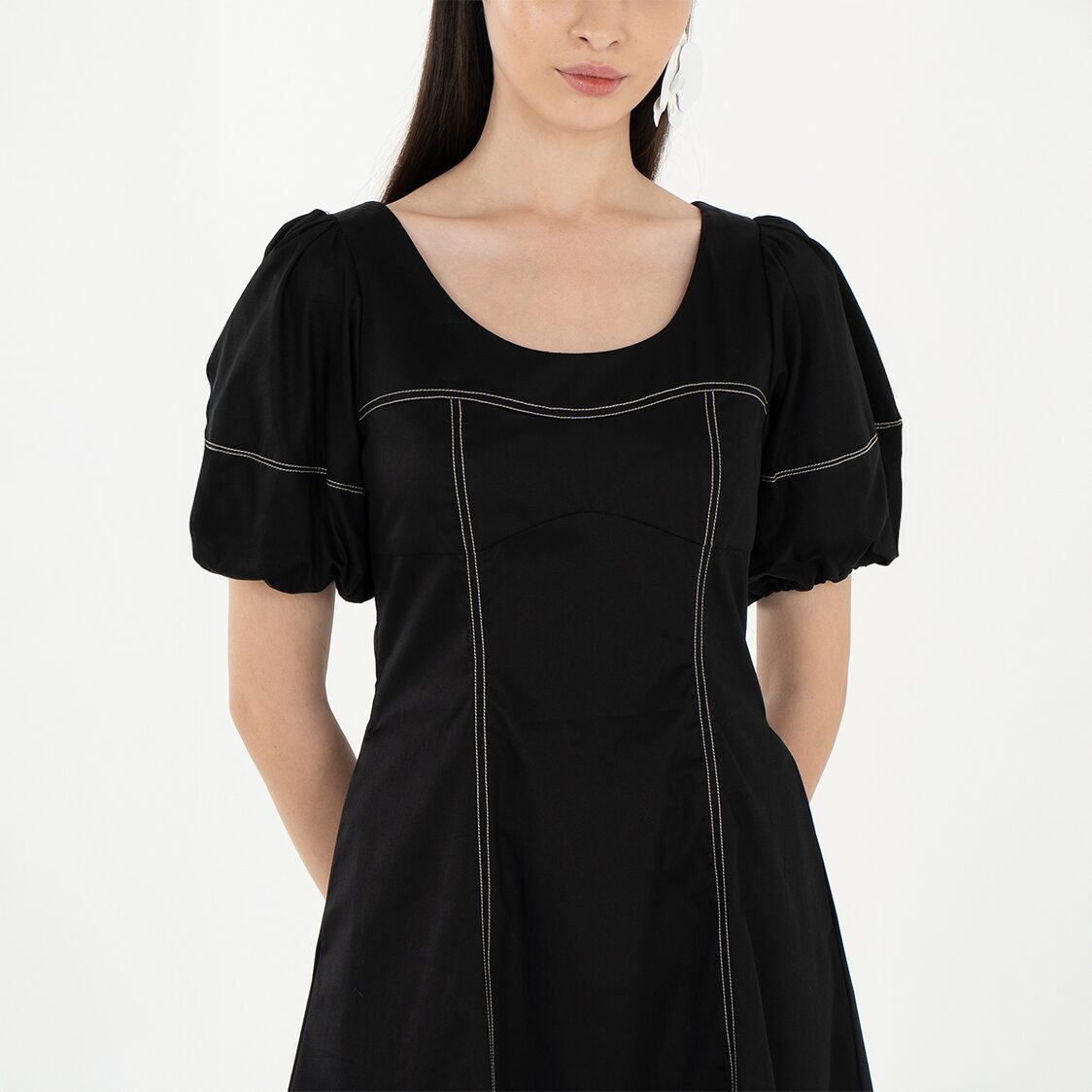K/Woods Stain Repellent Seam Theory Dress In Black