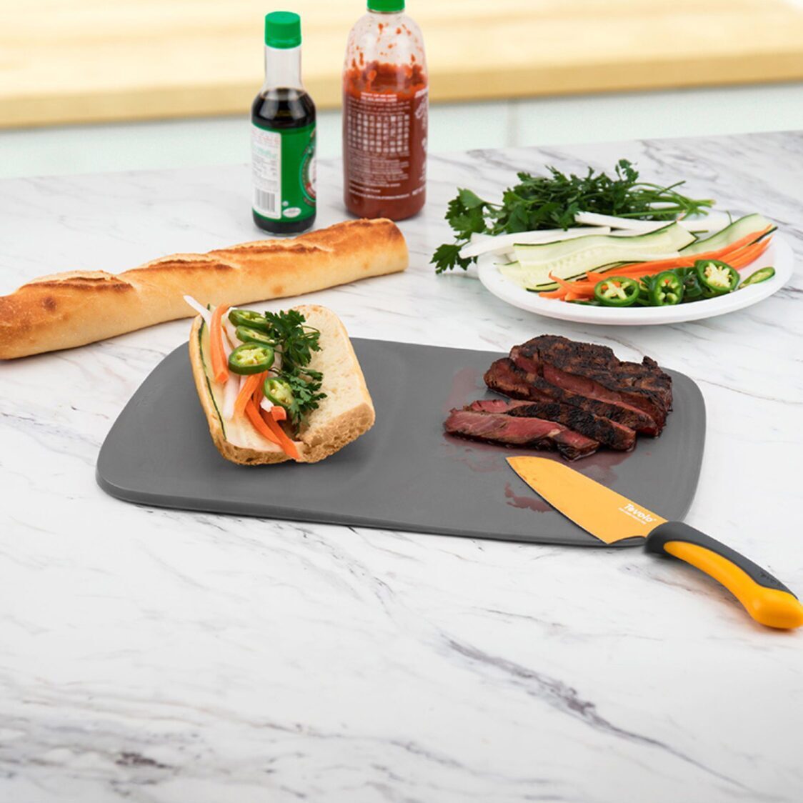 Tovolo Hi-Lo Cutting Board Charcoal
