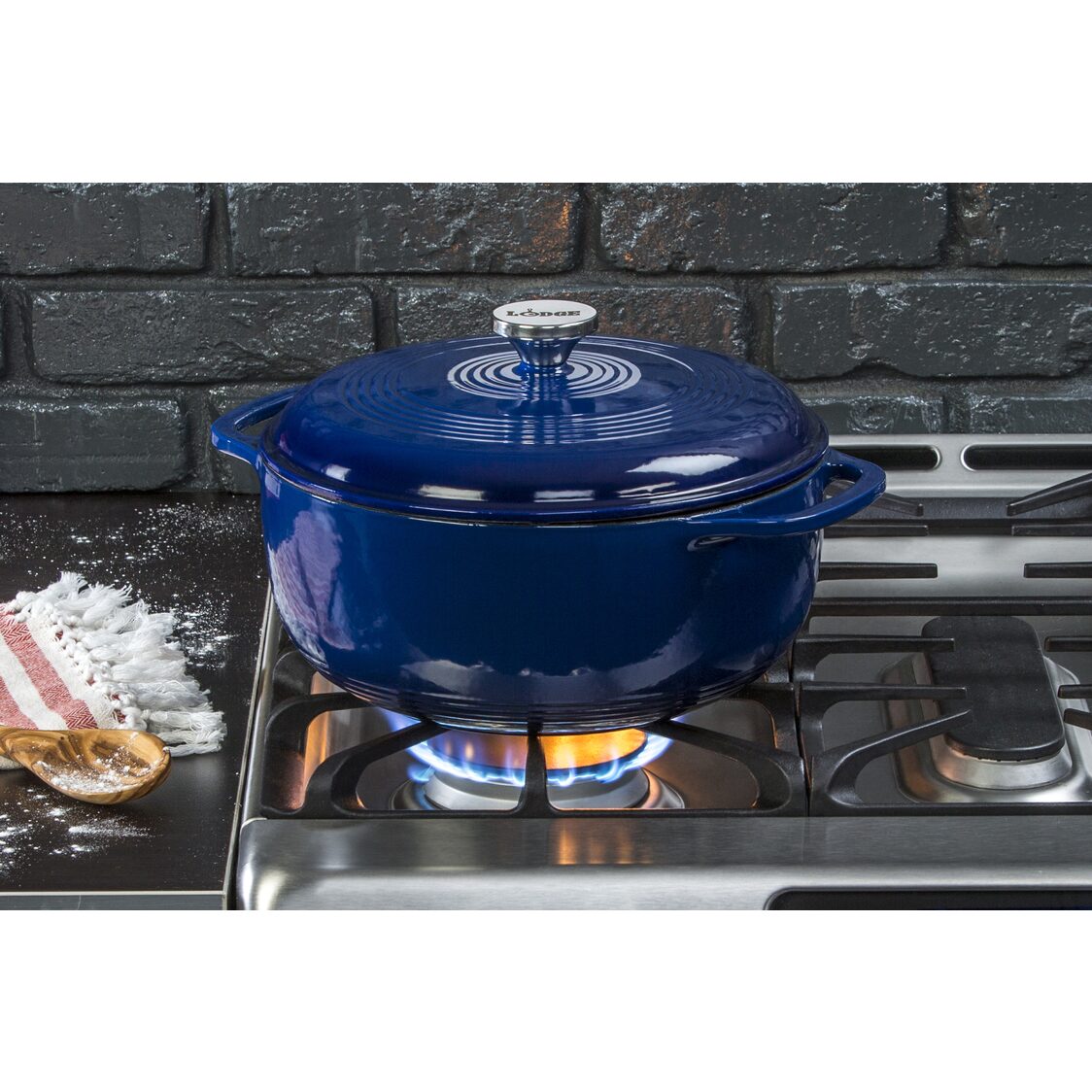 Lodge 6 Quart Indigo Enameled Cast Iron Dutch Oven
