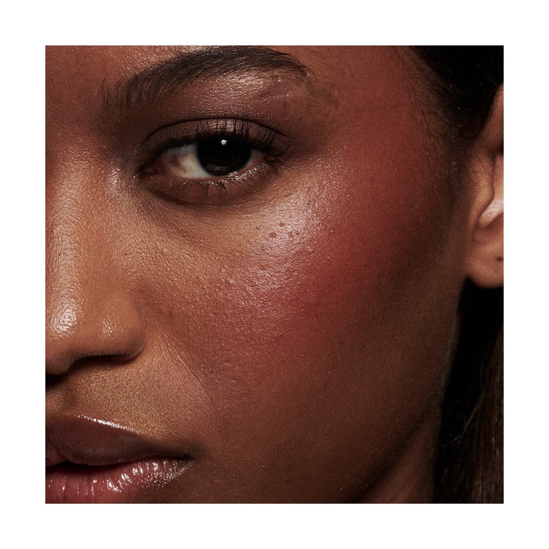 MAC Strobe Beam Liquid Blush