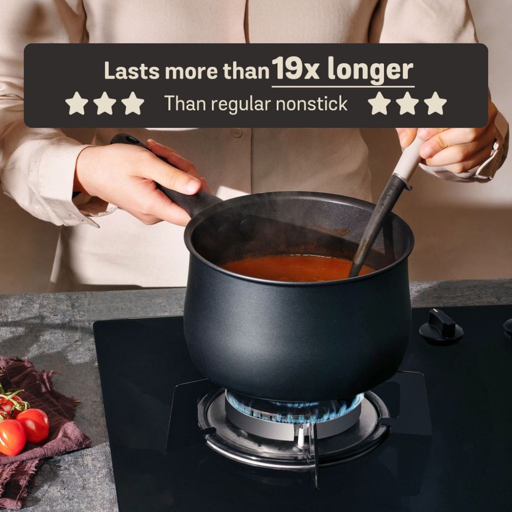 Meyer Midnight Nonstick Saucepan with Glass Lid