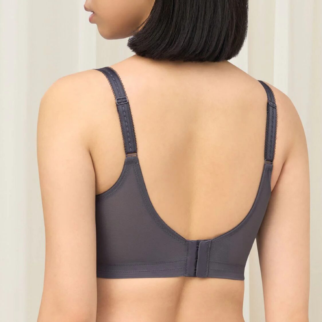 Triumph Sculpt Leaf Wired Padded Bra Graphite