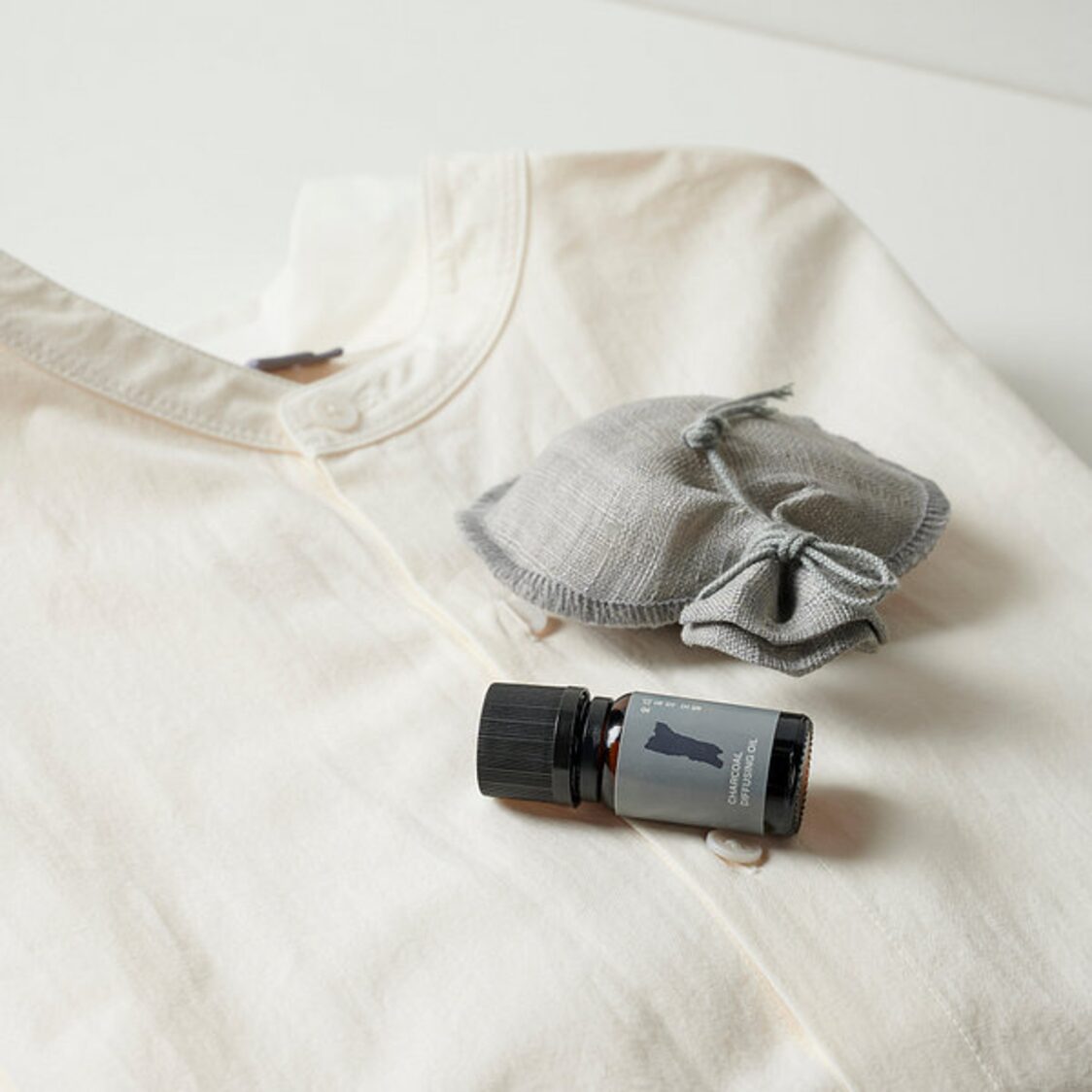 Jaju Diffusing Oil 10ml & Sachet 30g Set Charcoal