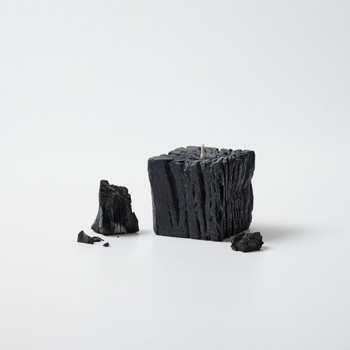 Jaju Candle Charcoal