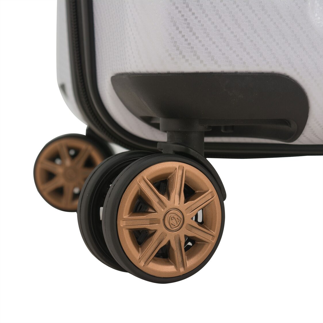 Traveler's Choice 30 White Trunk Spinner Luggage