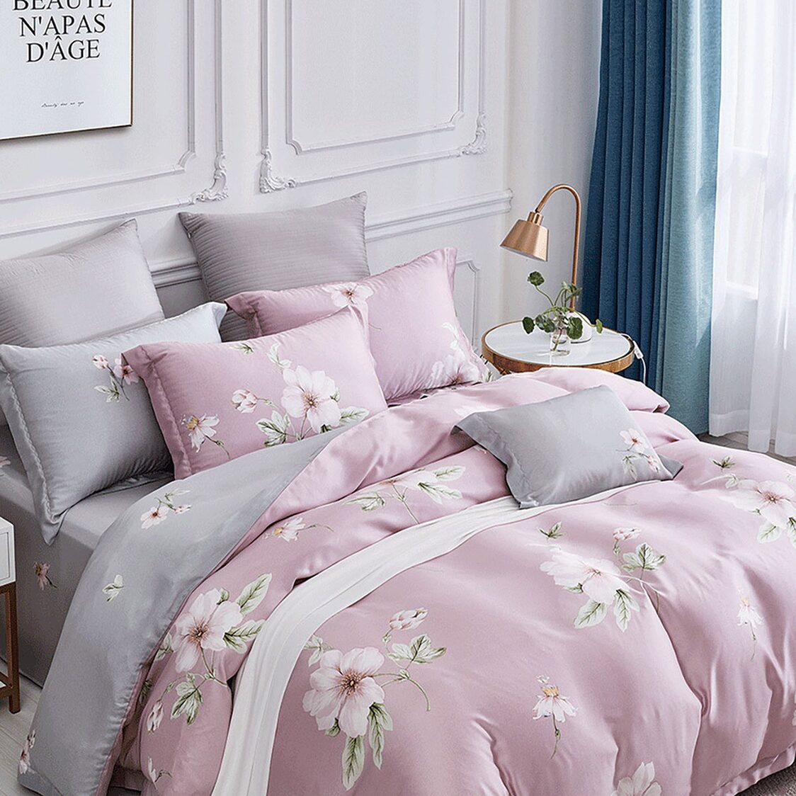 Suzanne Sobelle 65P Viera (Pink) Deluxe Fitted Sheet Set/Comforter/Bed Set