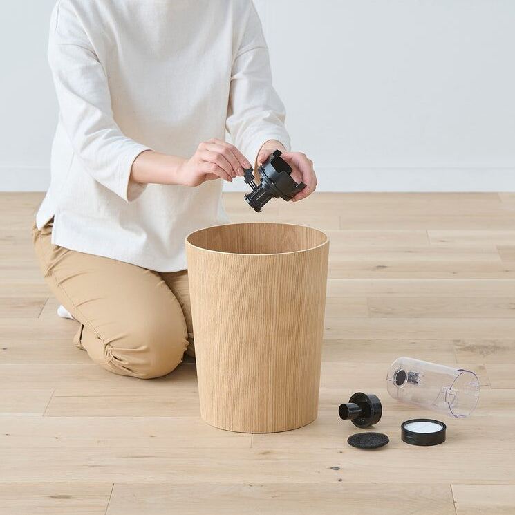 Iris Ohyama Cyclone Cordless Stick Vacuum Cleaner SCD-181P