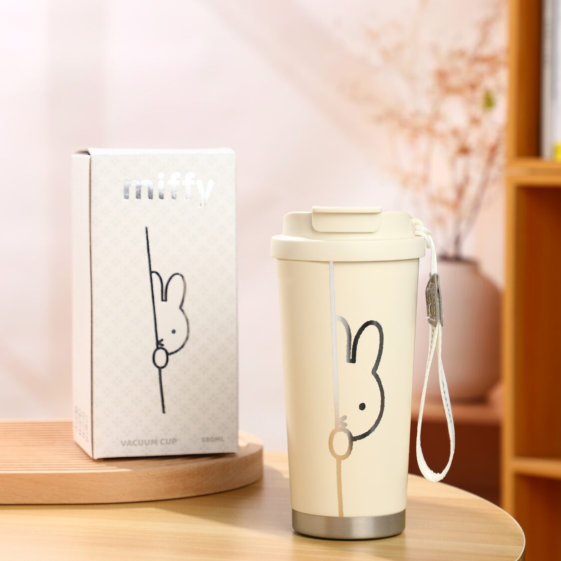 VIPO X Miffy Silvery Vacuum Cup 580ml MIF37390