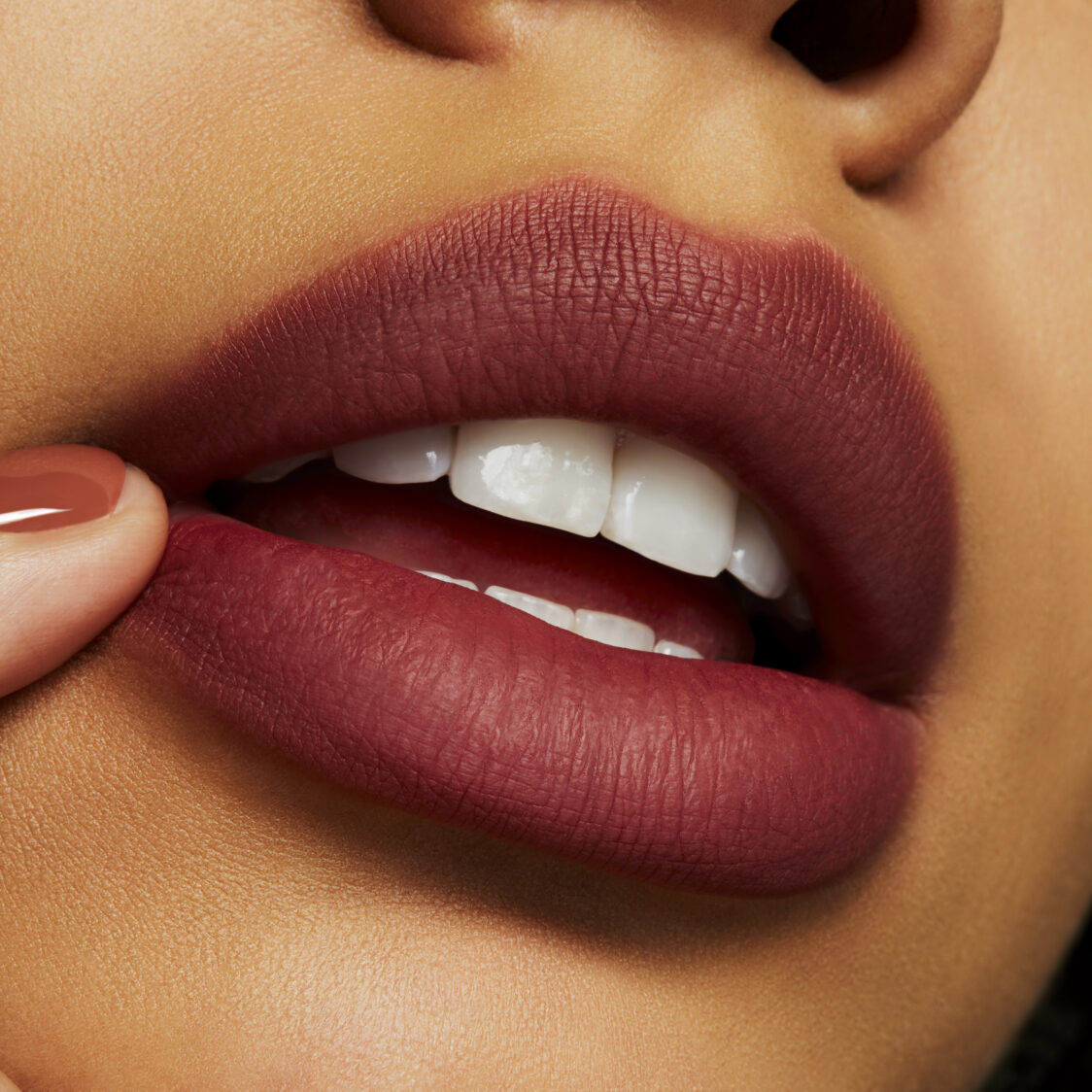 MAC Powder Kiss Lipstick 3g