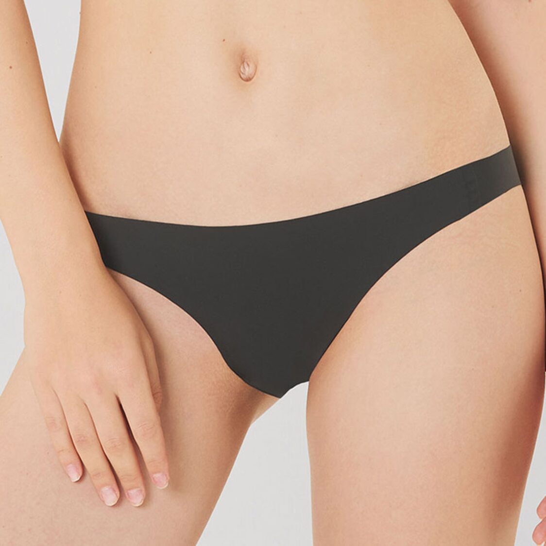 Sloggi Zero Feel 2.0 Tiny Tanga Black
