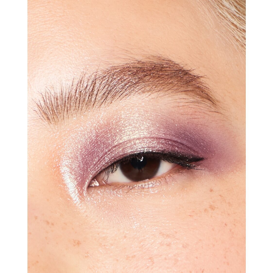 Shu Uemura Pressed Eyeshadow Refill | 3D Prismatic