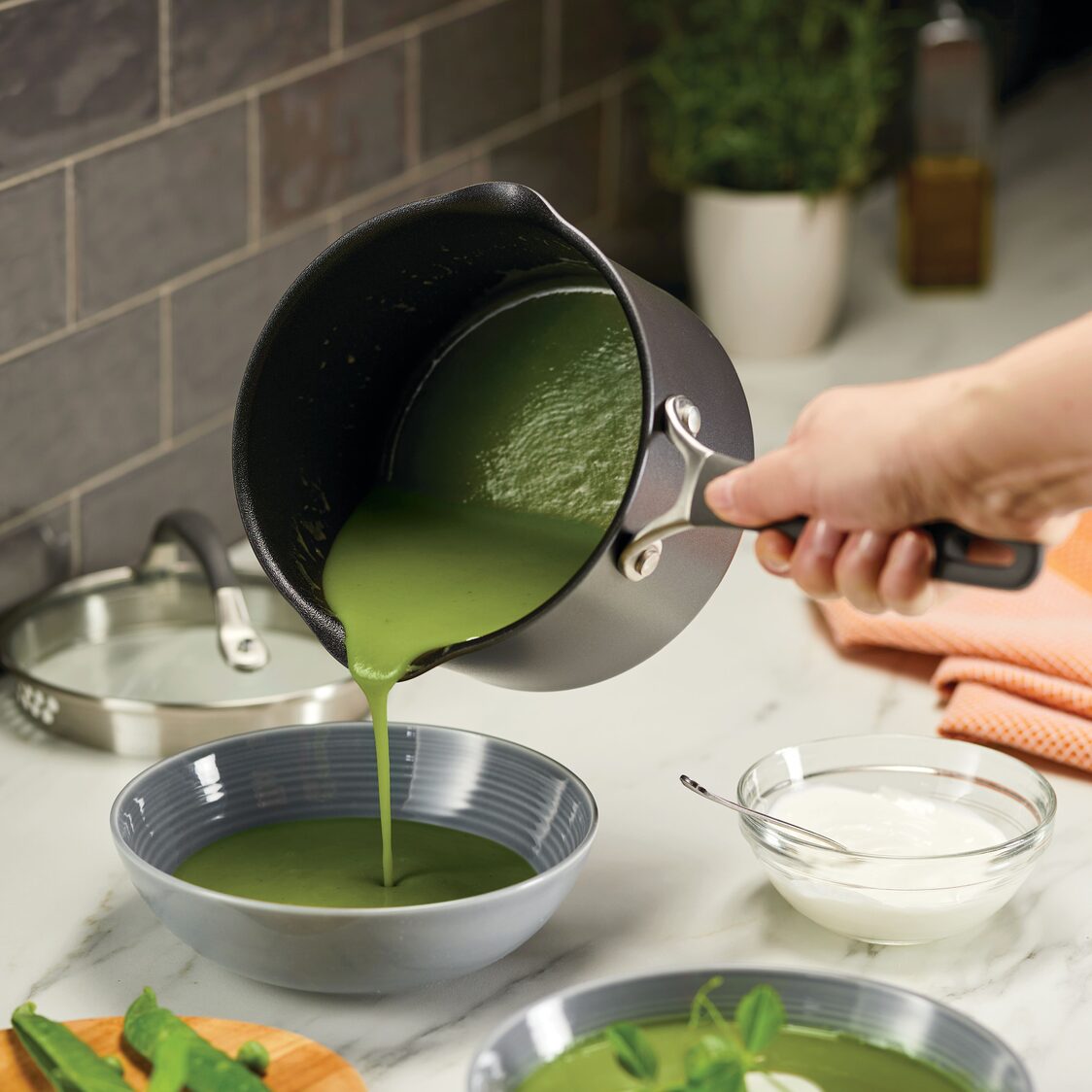 Circulon ScratchDefense A1 Nonstick 14cm/0.9L Milk Pan with Spout