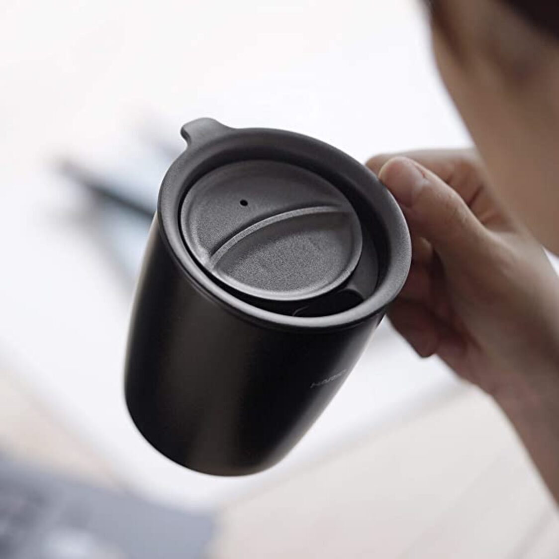 HARIO Heat Retention Mug with Lid 300ml - Black (SMF-300B)