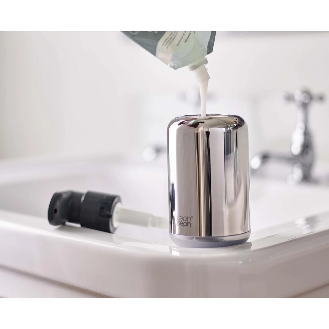 Joseph Joseph EasyStore Luxe Soap Pump (Steel) - 70582