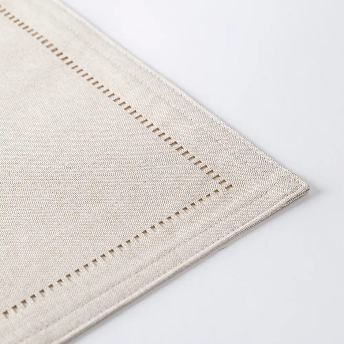 J. Rapee Sonia Placemat Stone