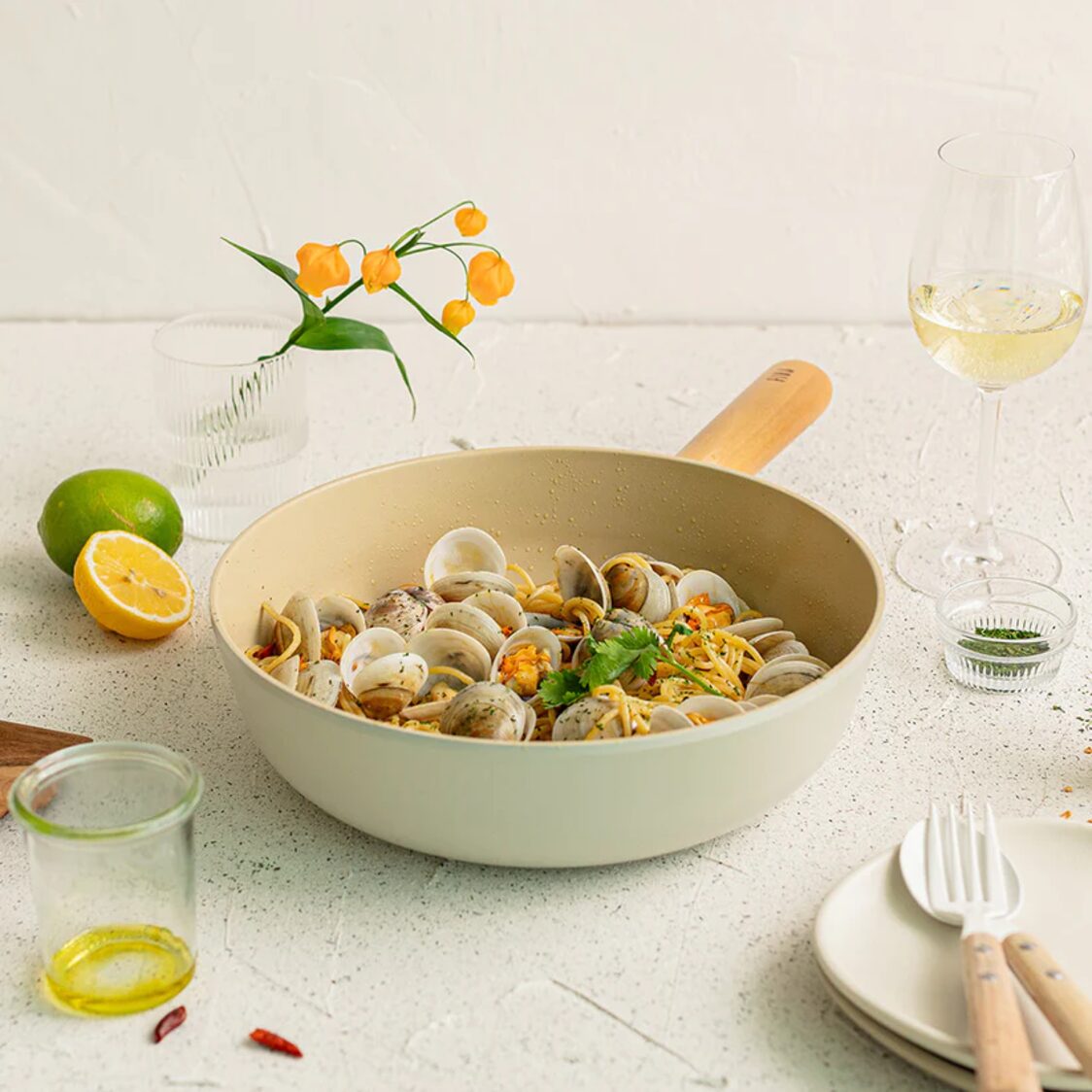 Neoflam Fika Wokpan 30cm with Glass Lid EK-FI-W30G