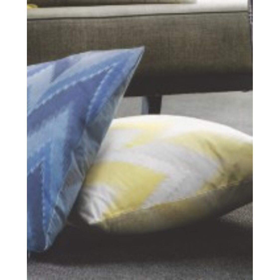 Rapee Flamestitch Cover