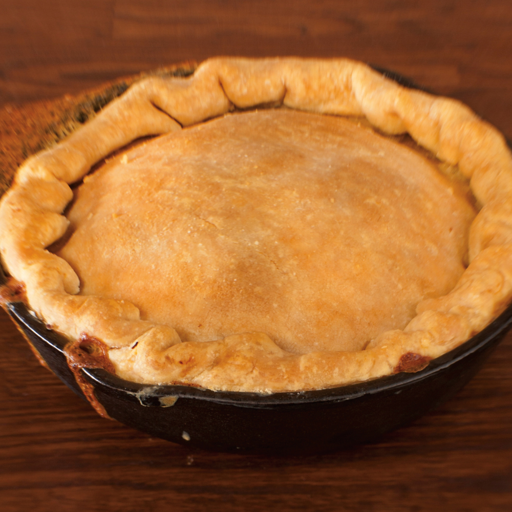 Lodge 6.5 Inch Seasoned Cast Iron Skillet (L3SK3)