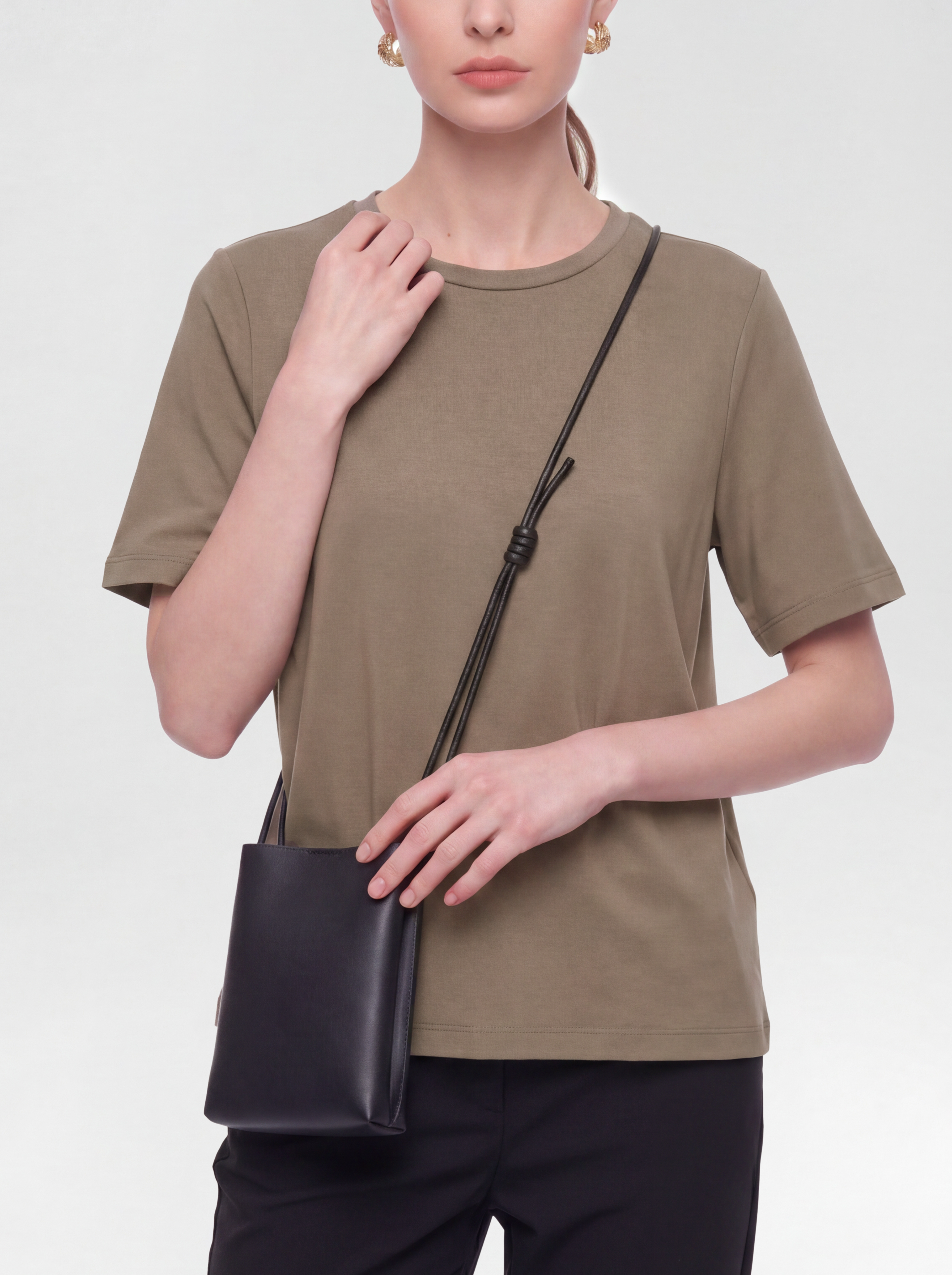 K/Woods Essential Crew Neck Tee