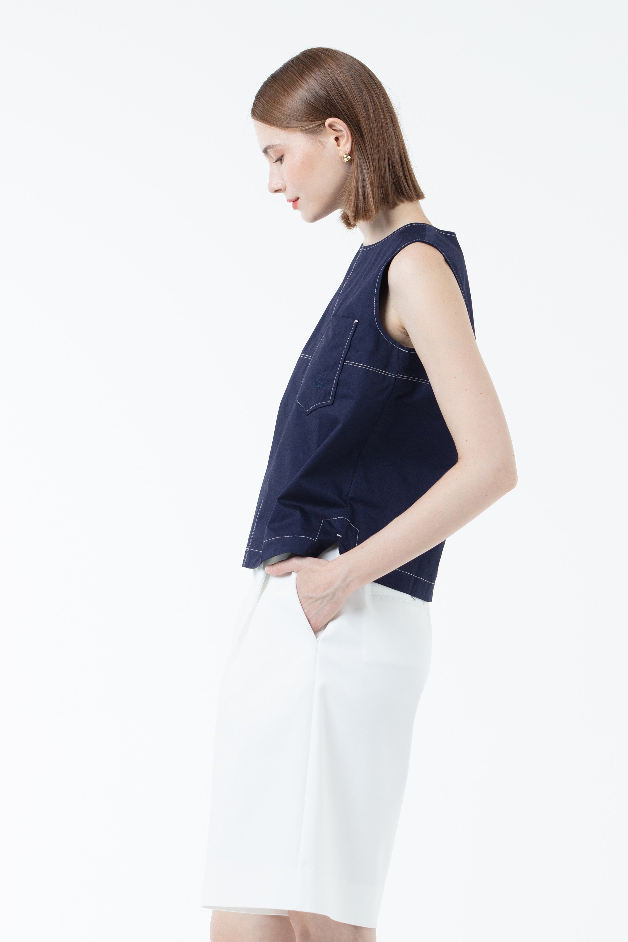 K/Woods Stitchline Top