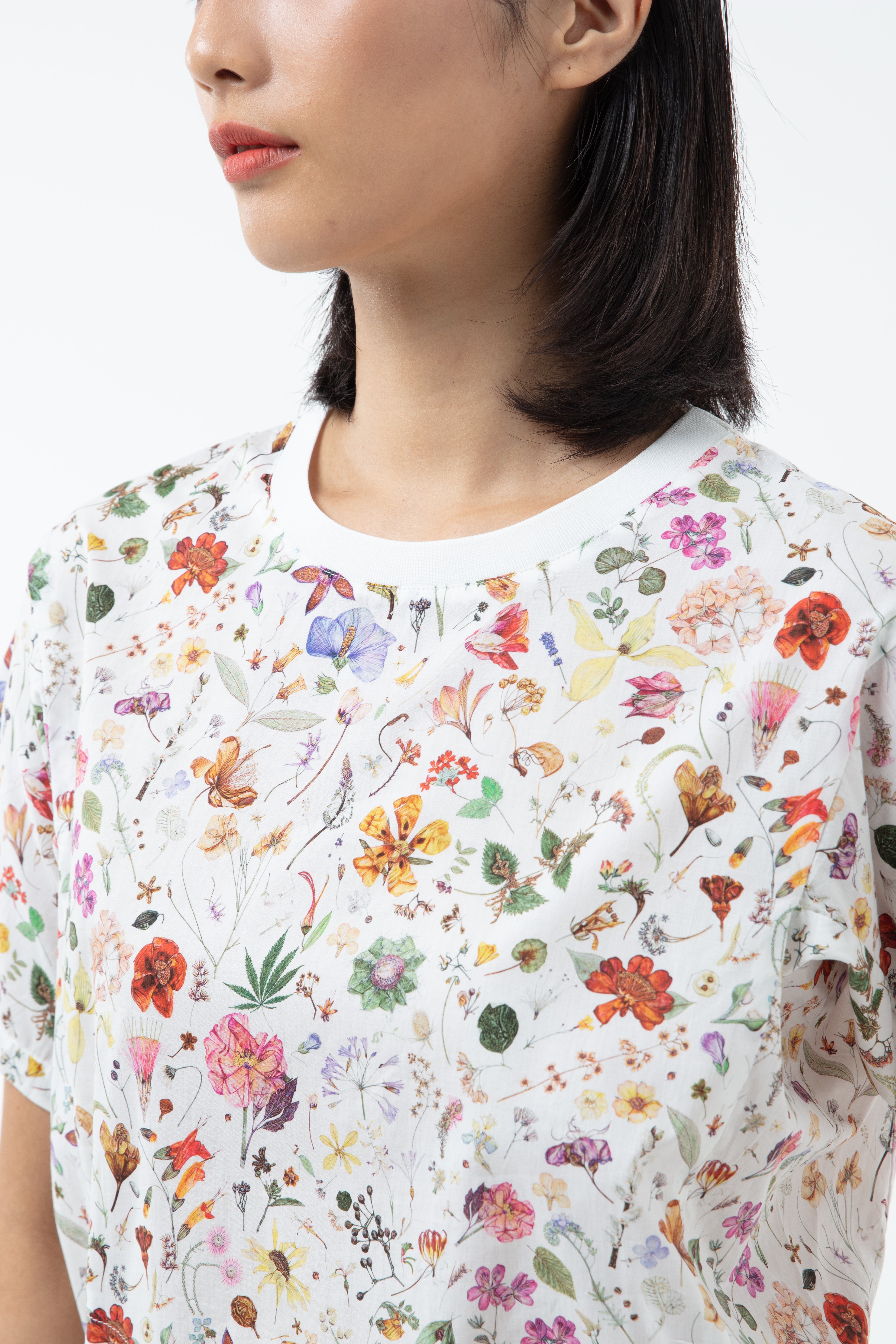 K/Woods Floral Eve Top