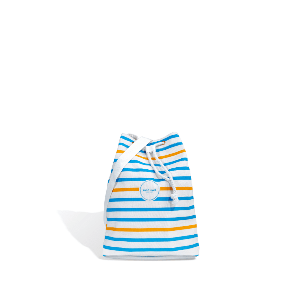 Receive an additional drawstring bag (Worth $60) with $150 nett spend on Rochas (Gift with Purchase)