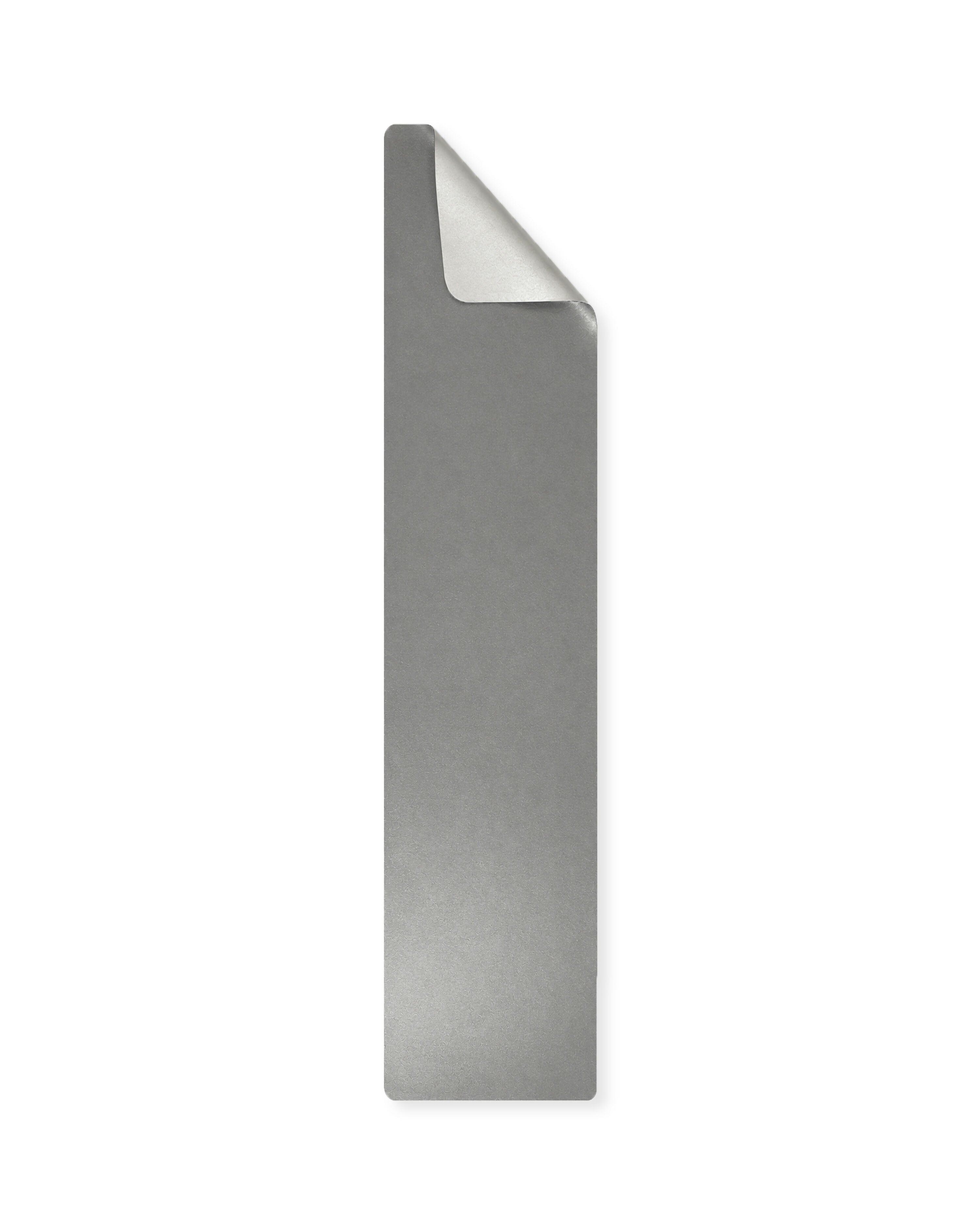 Rapee Pave Reversible PU Table Runner – Slight Shimmer – 33 x 135 cm – Grey/Silver