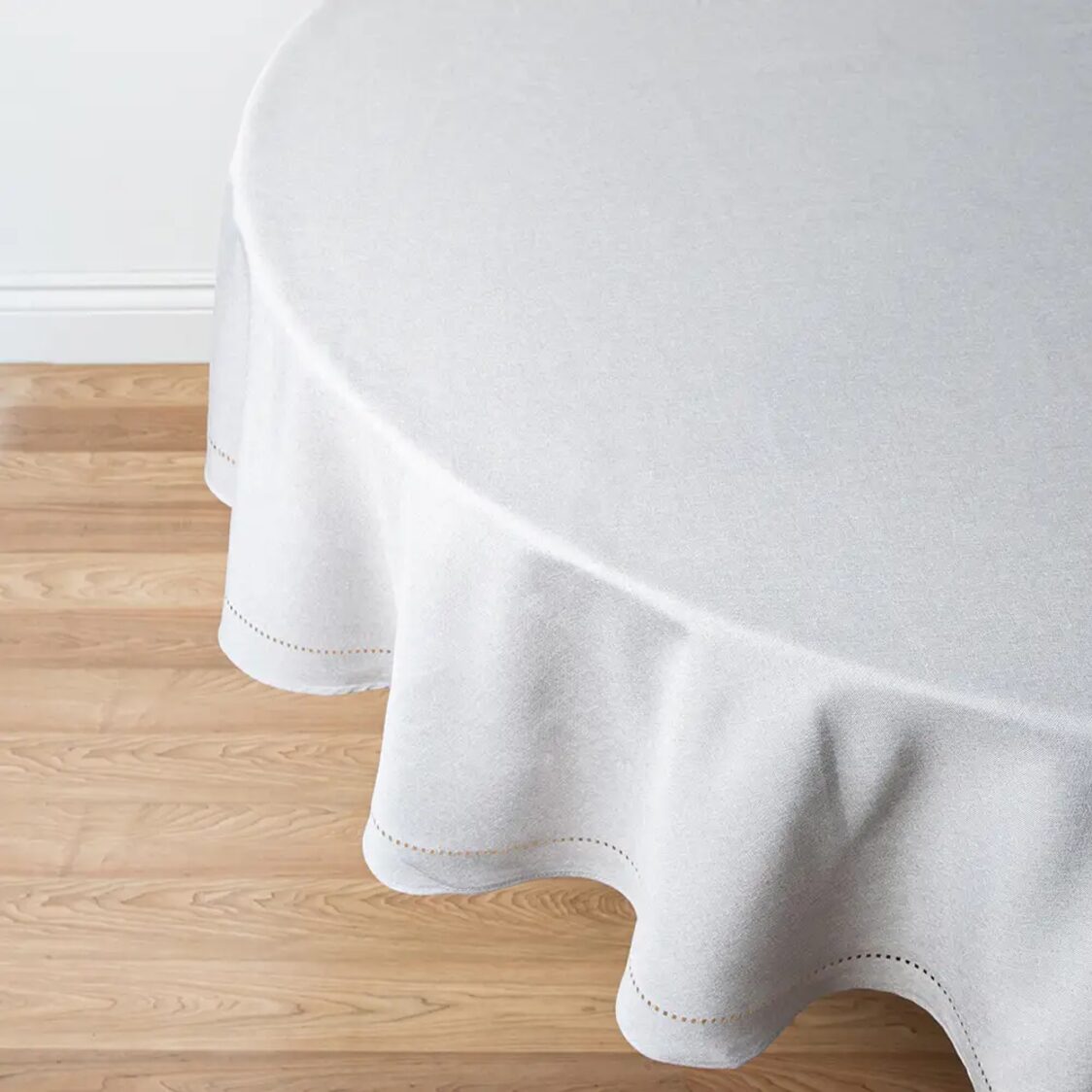 J. Rapee Sonia Tablecloth 180Rd Grey