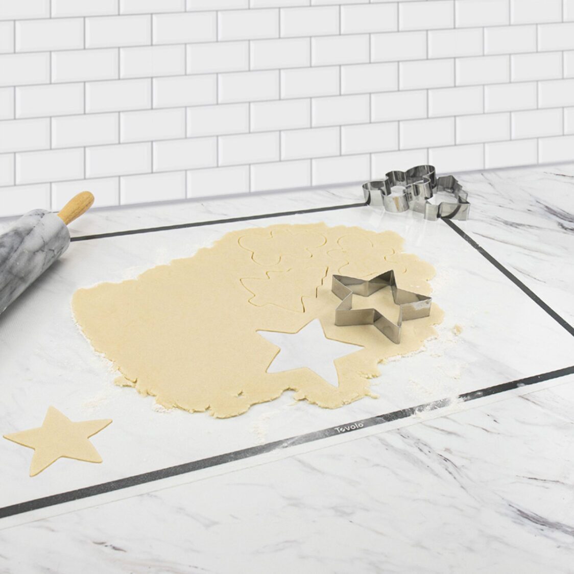 Tovolo TrueBake 25" x 18" Pastry Mat Charcoal