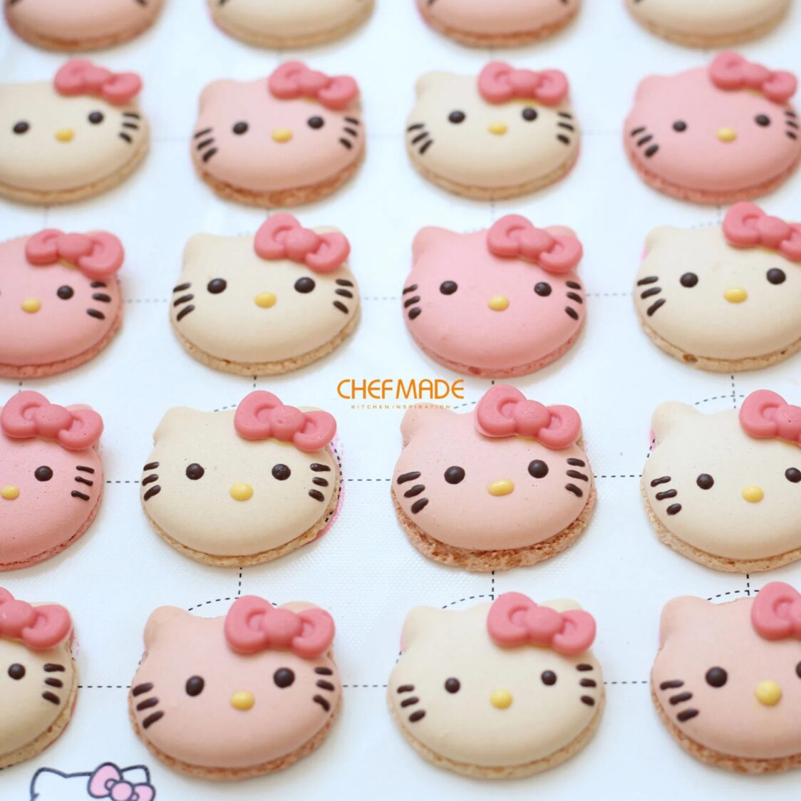 Chefmade Silicone Macaron Baking Mat 27cm Pink Hello Kitty (1898cm-KT7053)