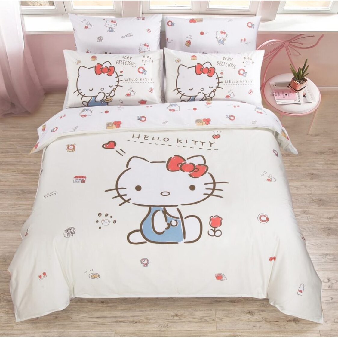 Sanrio 900TC 100% Cotton Sateen Quilt Cover Set-Kurashi (Reversible)