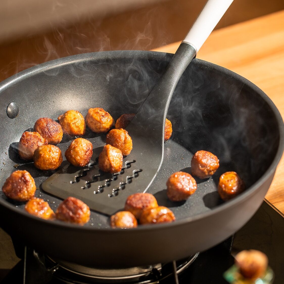 Meyer Nylon Slotted Turner - Grey