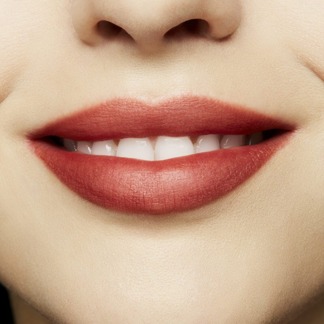 MAC Powder Kiss Lipstick 3g