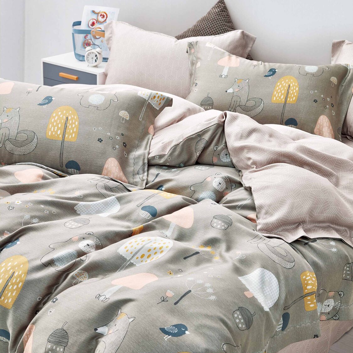 Charles Millen The Gang 57 Troy - Fitted Sheet Set / Budoir - Metro Singapore Departmental Store - Celebrating 69 Years in SG
