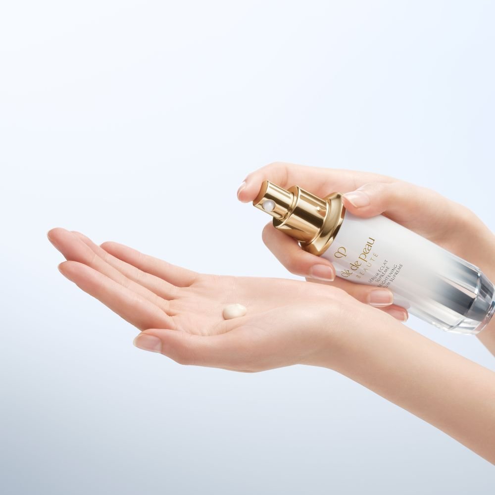 Clé de Peau Beauté Brightening Serum Supreme II (Refill) - Metro Singapore Departmental Store - Celebrating 69 Years in SG