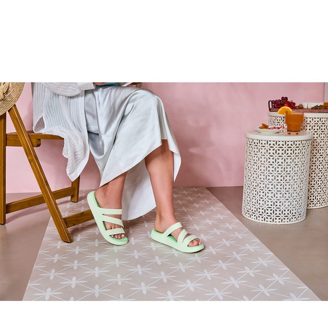 Crocs Getaway Strappy - Jade Tint - Metro Singapore Departmental Store - Celebrating 69 Years in SG