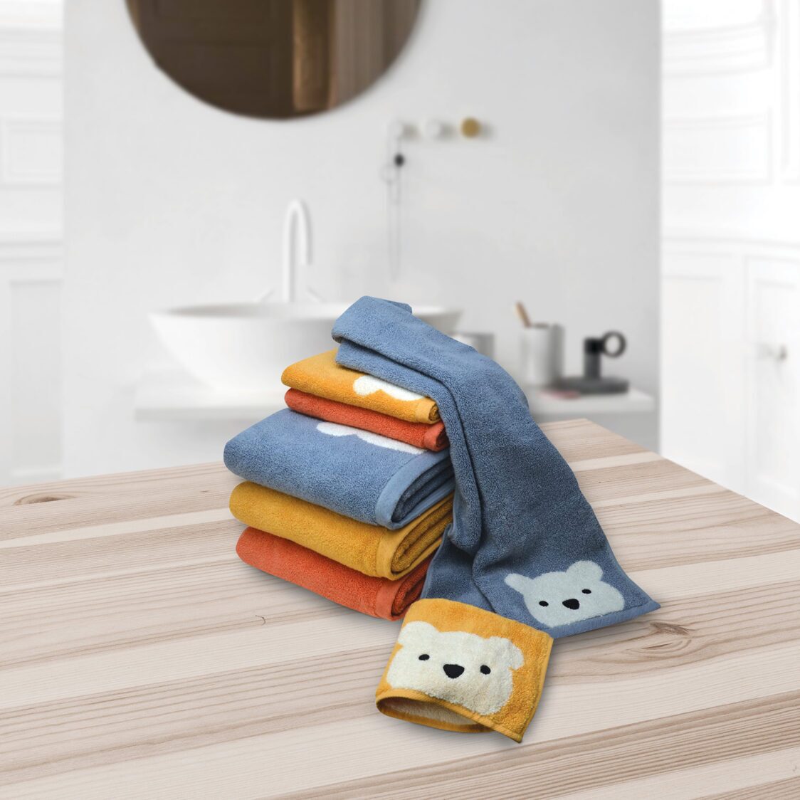 Milton Home Peeping Tom 100% Combed Cotton Hand Towel